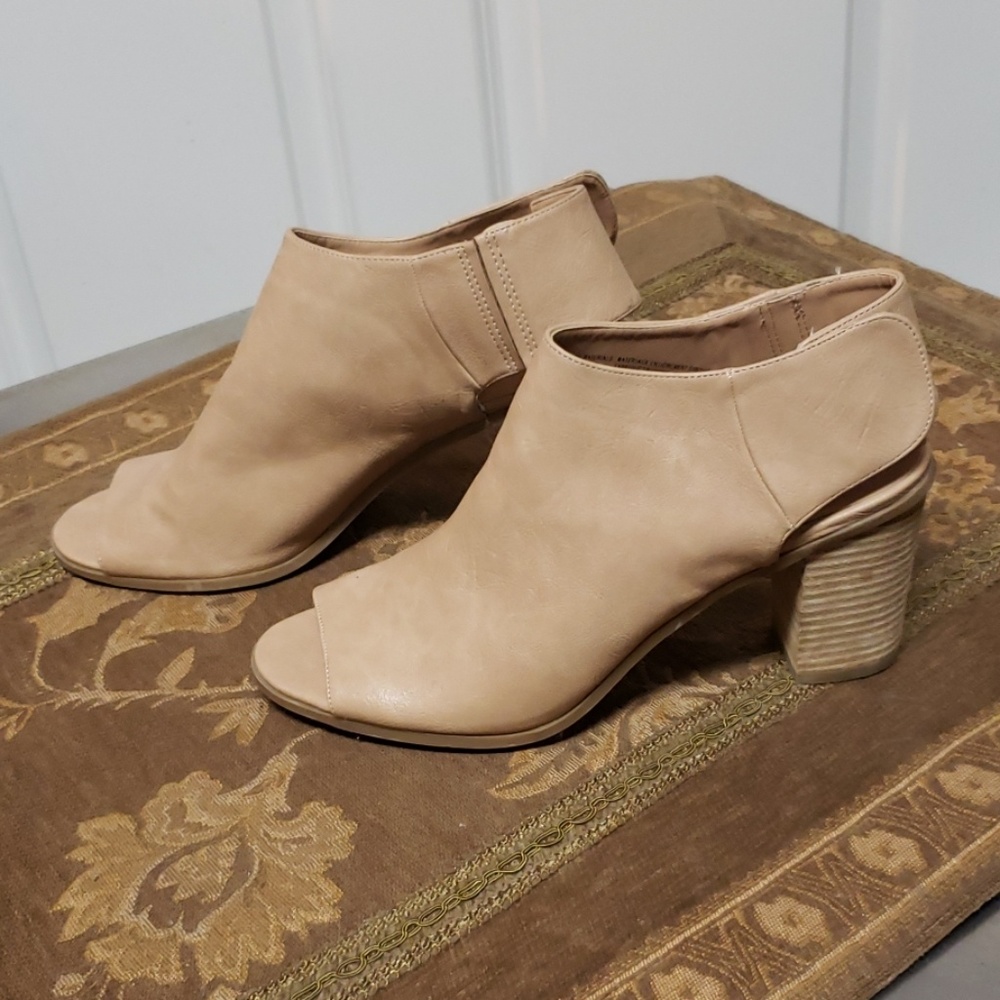 MATERIAUX leather mull sandal